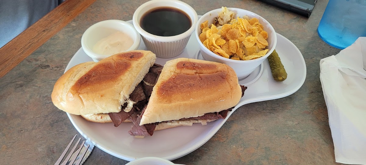 Clark Street Cafe & Bakery-9